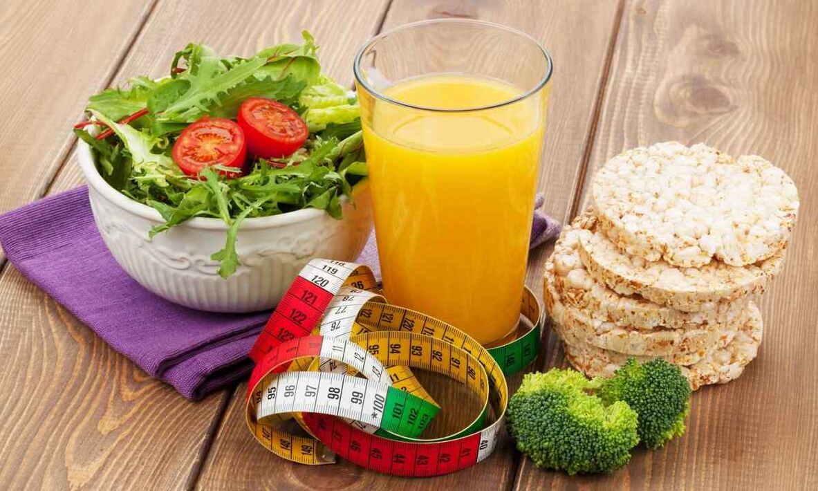 Vegetable bread and juice to lose weight within a month